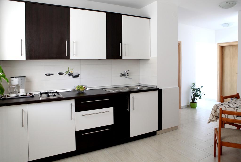 Apartments Marina-Mare Пореч Экстерьер фото