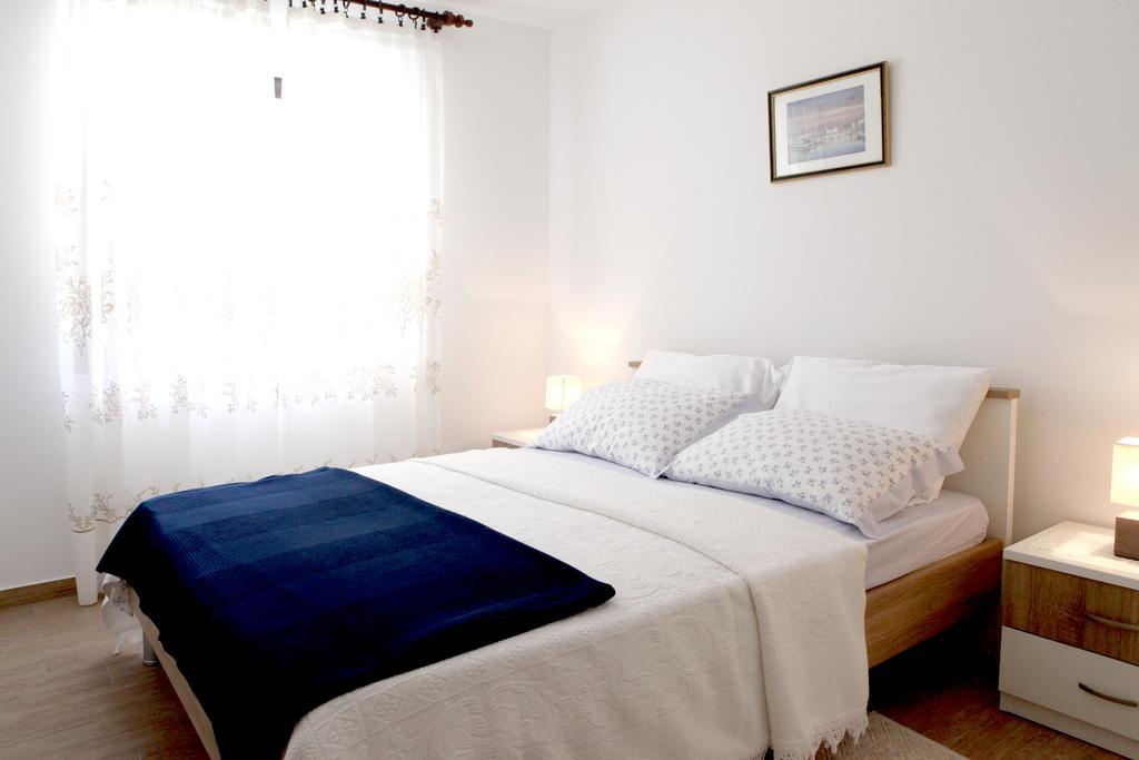 Apartments Marina-Mare Пореч Экстерьер фото